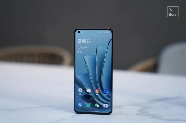 一加 10 Pro 首发测评：第二代哈苏影像挺强，但它还点了新技能树？-第8张图片-易维数码